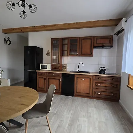 Lawendowy Zakatek فيلة بوزكوفو